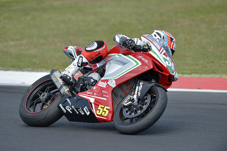 Massimo_Roccoli_action_751x500